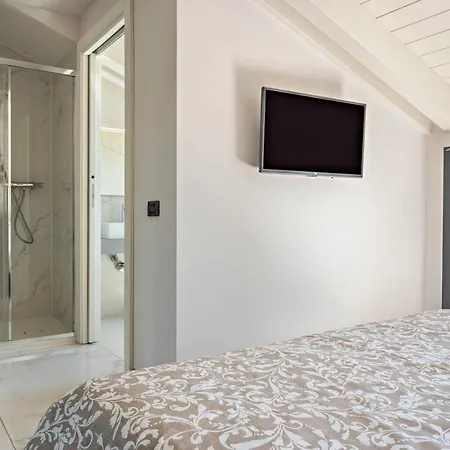 Attico Il Gabbiano Lago Maggiore Appartement Laveno-Mombello